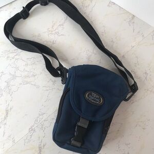 TEK DIGITAL CAMERA GPS BLUE CASE